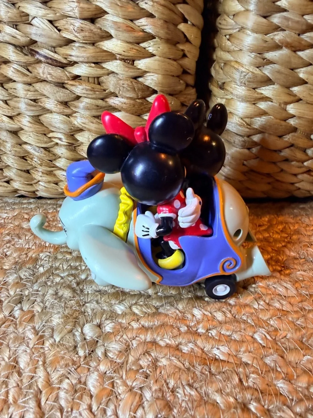 NWT Disney Parks Mickey & Minnie Ride-On Dumbo Pull Back Toy
